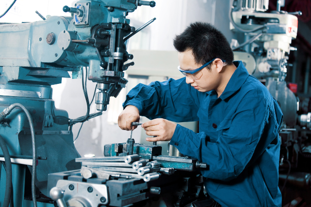 Fabricación de piezas en Taller